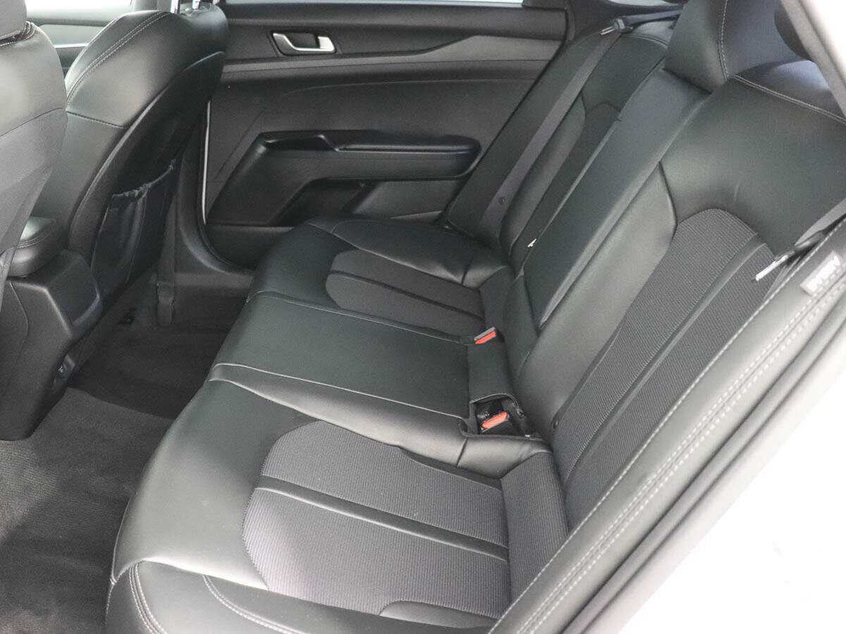 Kia K5 с пробегом — 2021 год. Фото: #10