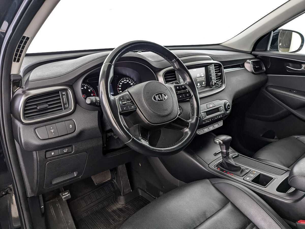 Kia Sorento с пробегом — 2020 год. Фото: #10
