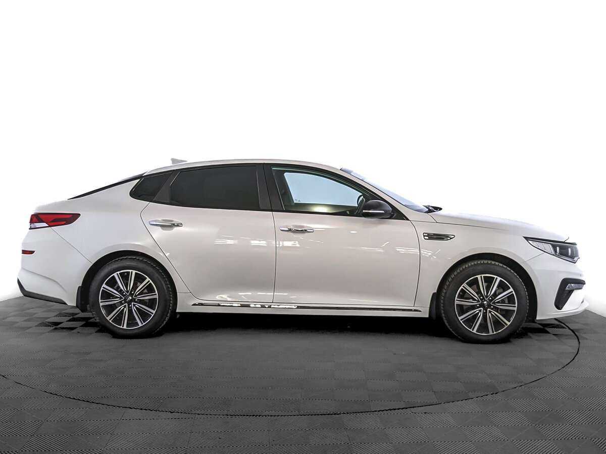 Kia Optima с пробегом — 2018 год. Фото: #3