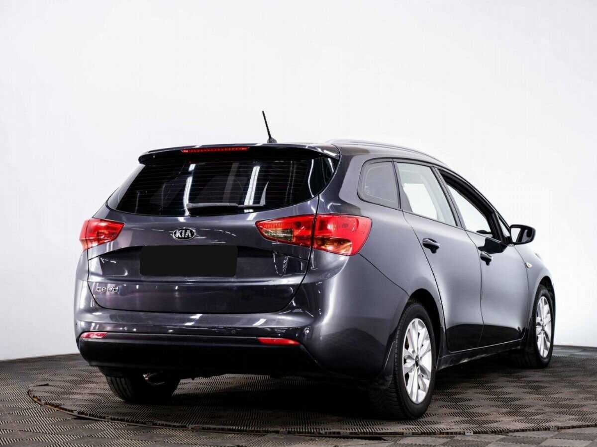 Kia Ceed с пробегом — 2015 год. Фото: #5