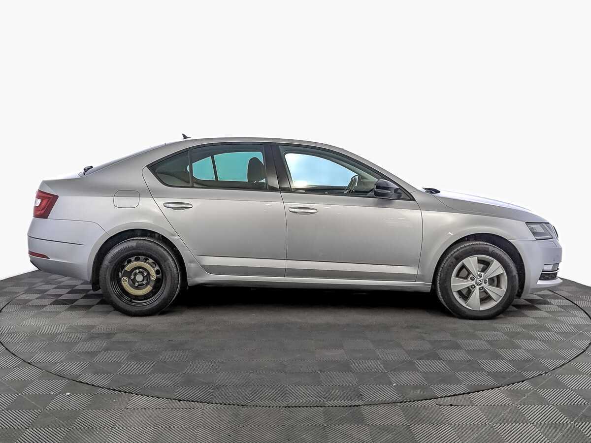 Skoda Octavia с пробегом — 2018 год. Фото: #3