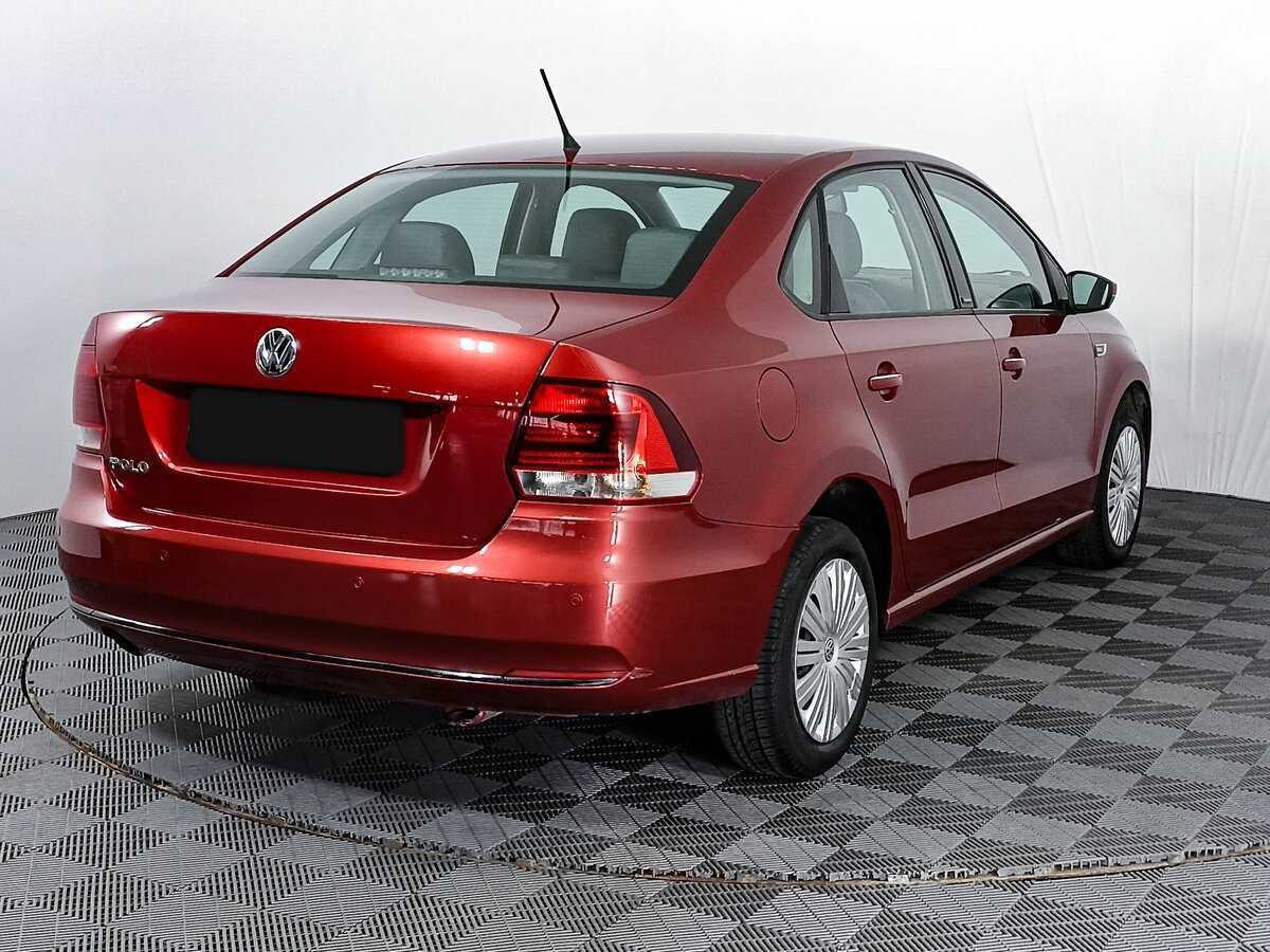 Volkswagen Polo с пробегом — 2016 год. Фото: #4