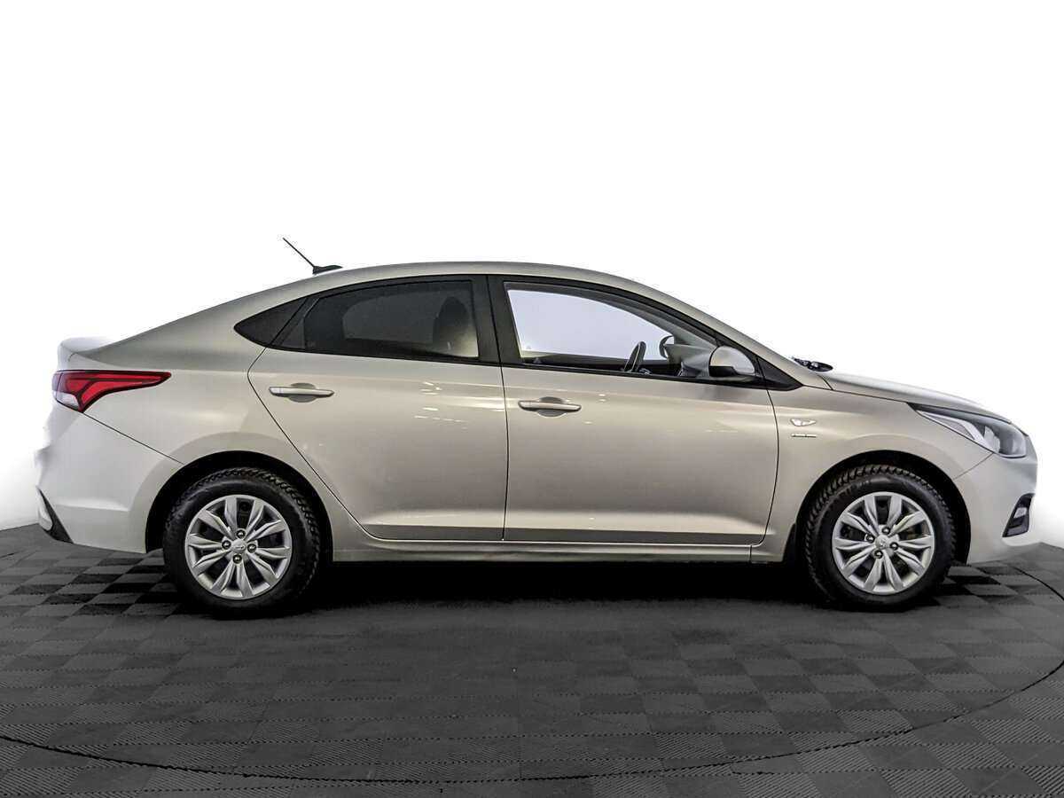 Hyundai Solaris с пробегом — 2019 год. Фото: #3