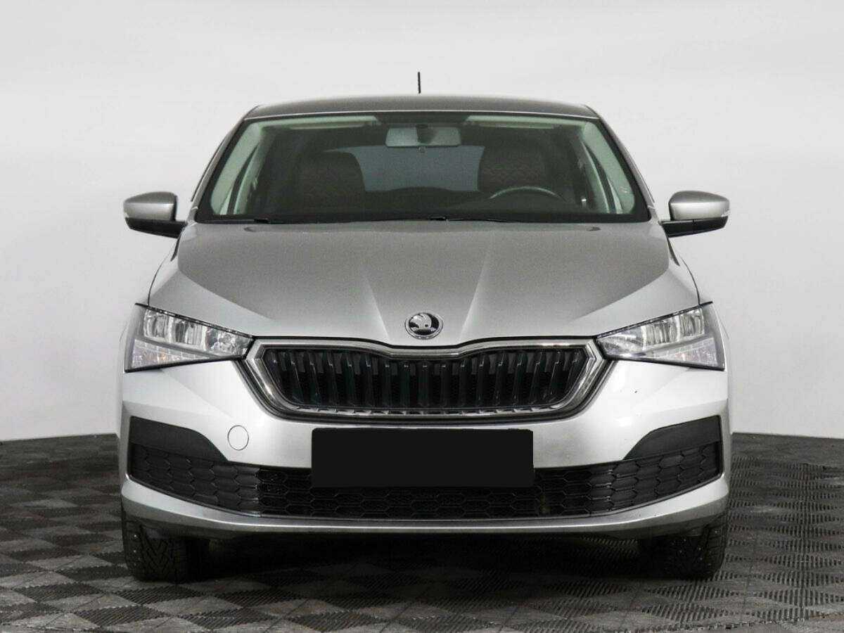 Skoda Rapid с пробегом — 2021 год. Фото: #1
