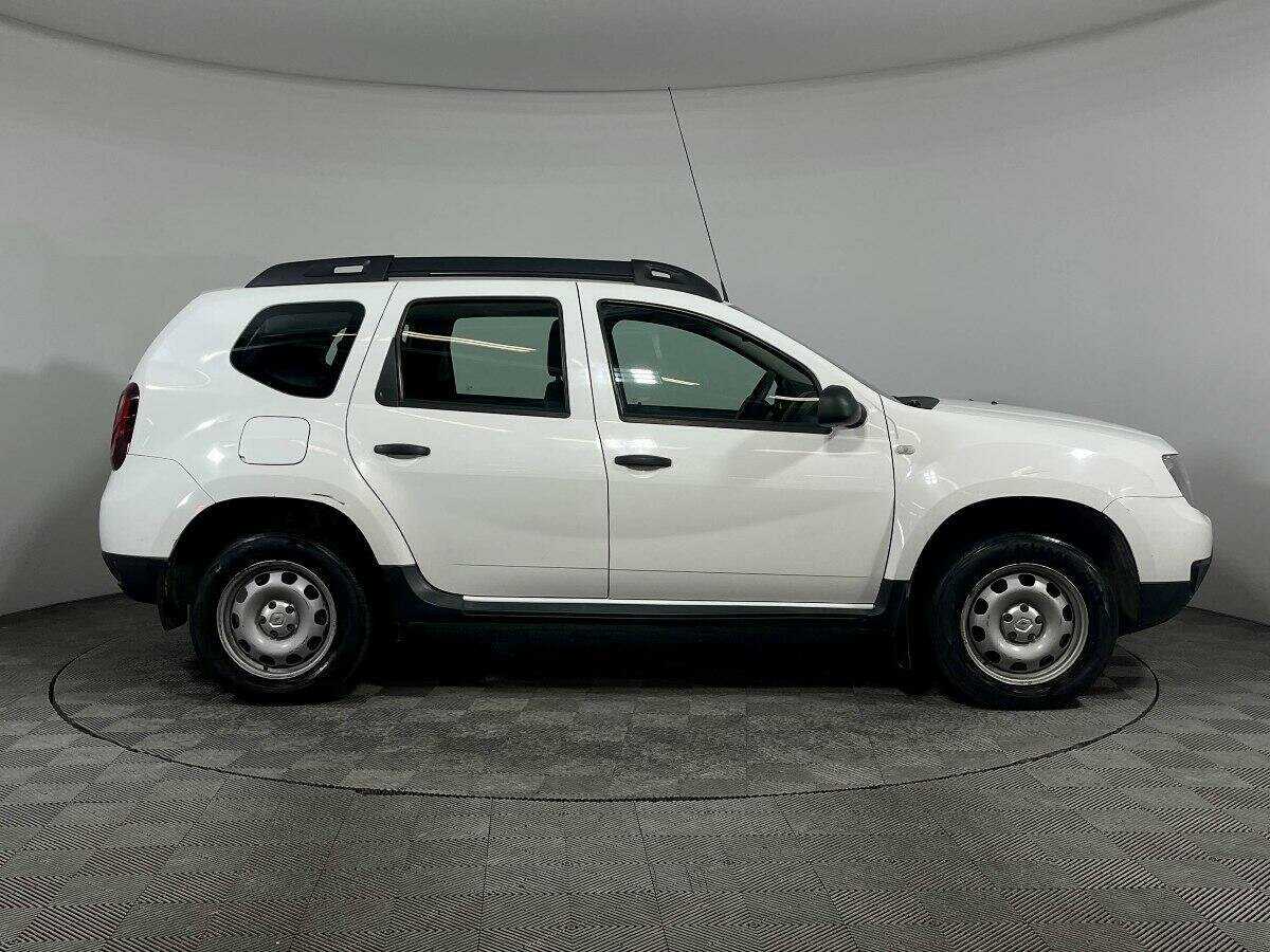 Renault Duster с пробегом — 2017 год. Фото: #3