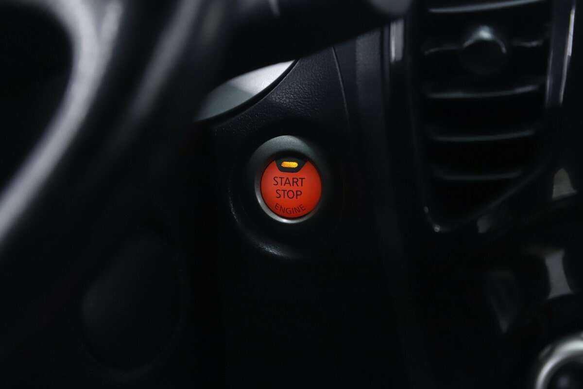 Nissan Juke с пробегом — 2014 год. Фото: #11