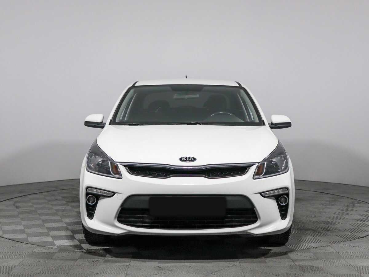 Kia Rio с пробегом — 2018 год. Фото: #1
