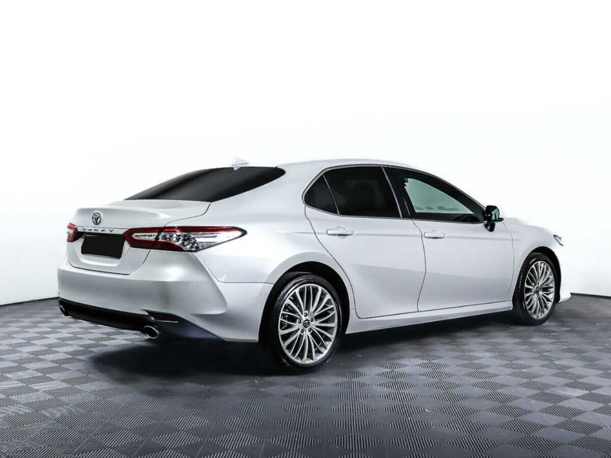 Toyota Camry с пробегом — 2020 год. Фото: #4