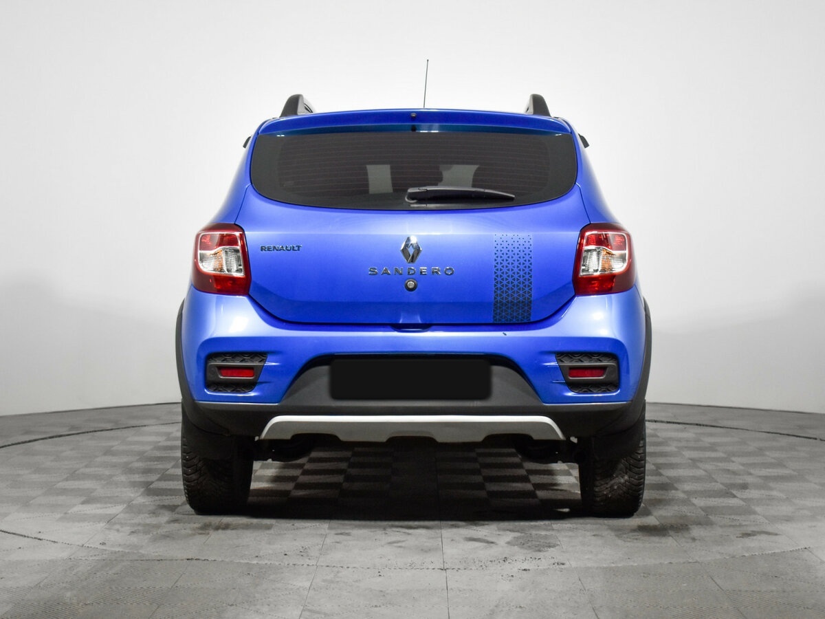 Renault Sandero с пробегом — 2018 год. Фото: #5