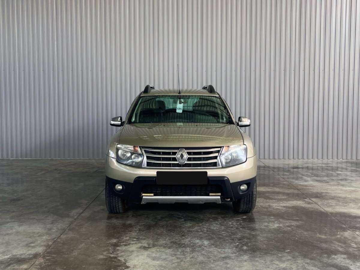 Renault Duster с пробегом — 2013 год. Фото: #1