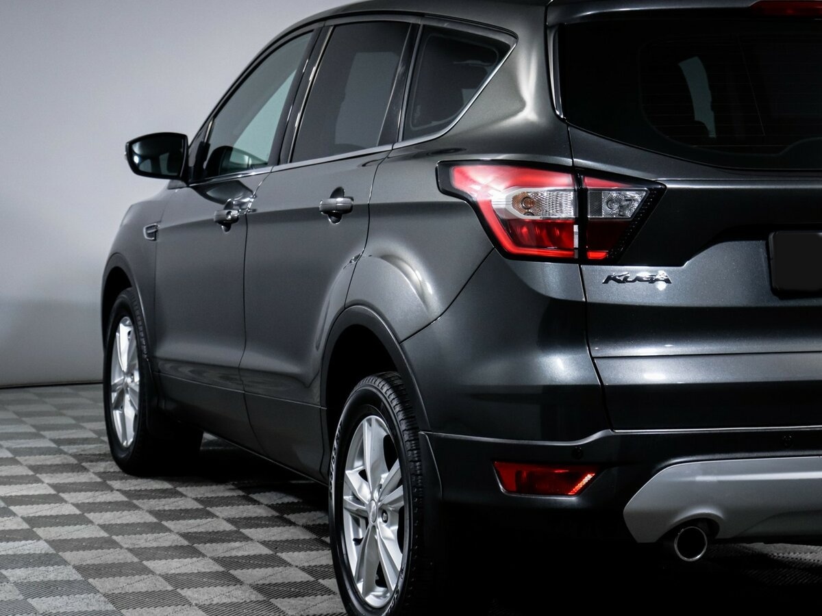 Ford Kuga с пробегом — 2019 год. Фото: #18