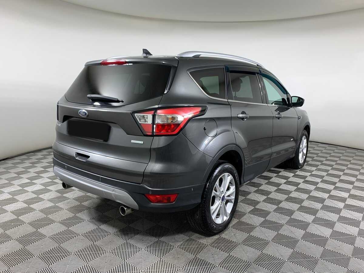 Ford Kuga с пробегом — 2017 год. Фото: #4