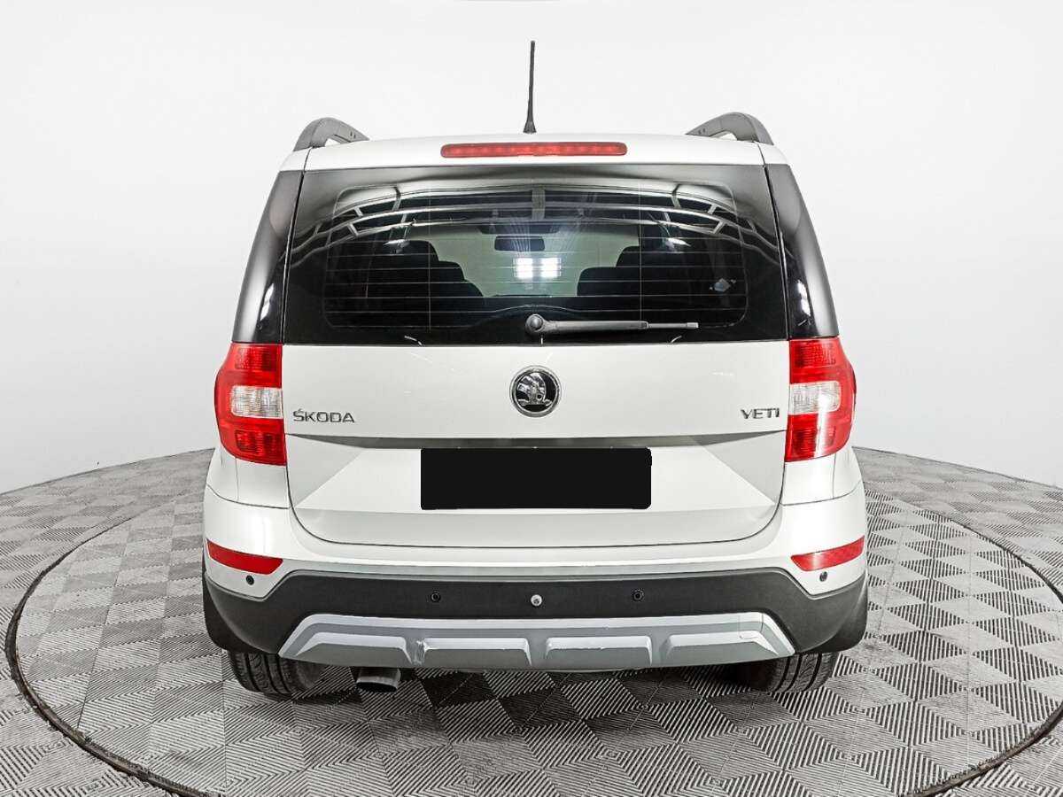 Skoda Yeti с пробегом — 2015 год. Фото: #5