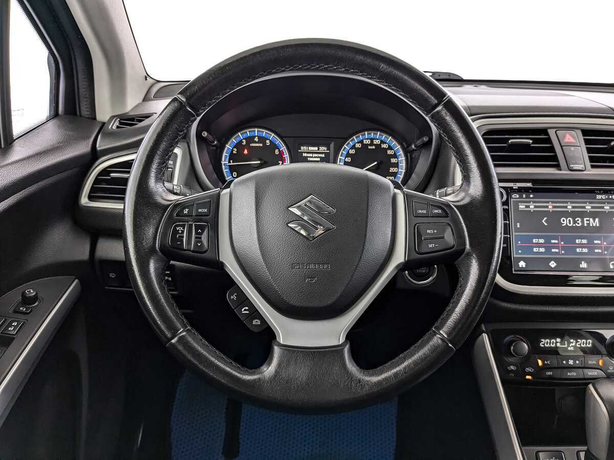 Suzuki SX4 с пробегом — 2014 год. Фото: #17