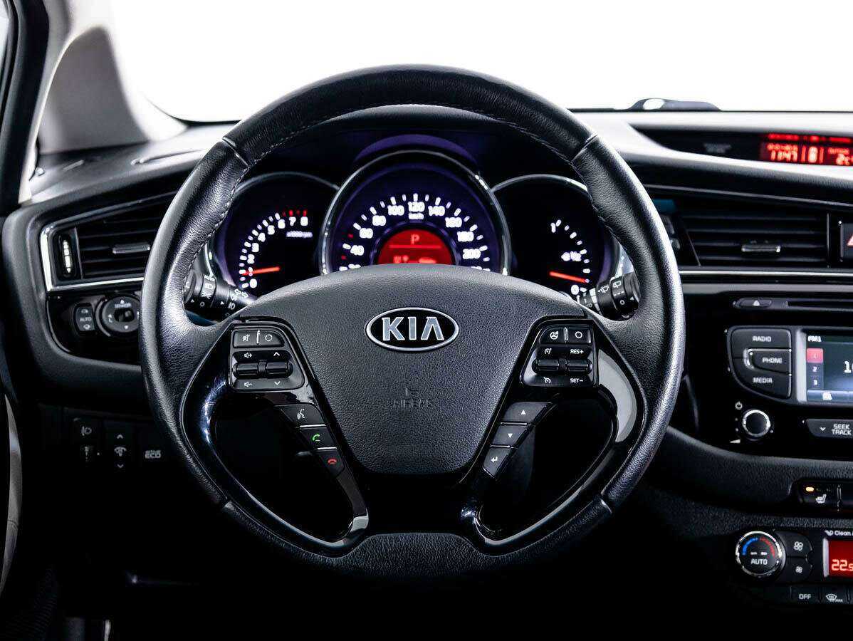 Kia Ceed с пробегом — 2016 год. Фото: #18