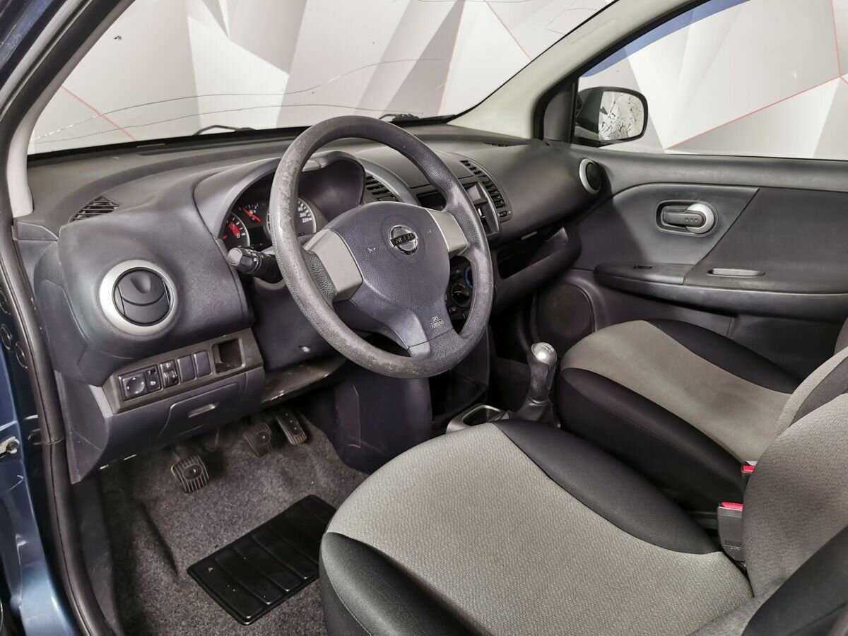 Nissan Note с пробегом — 2013 год. Фото: #12
