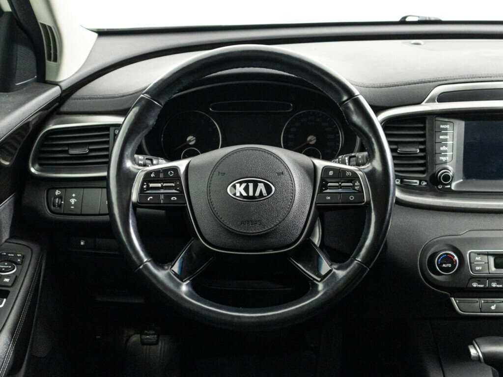 Kia Sorento с пробегом — 2019 год. Фото: #17