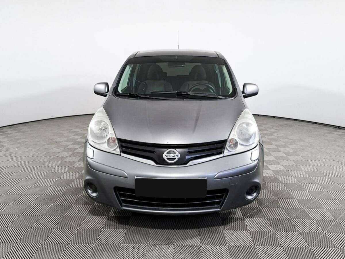 Nissan Note с пробегом — 2012 год. Фото: #1