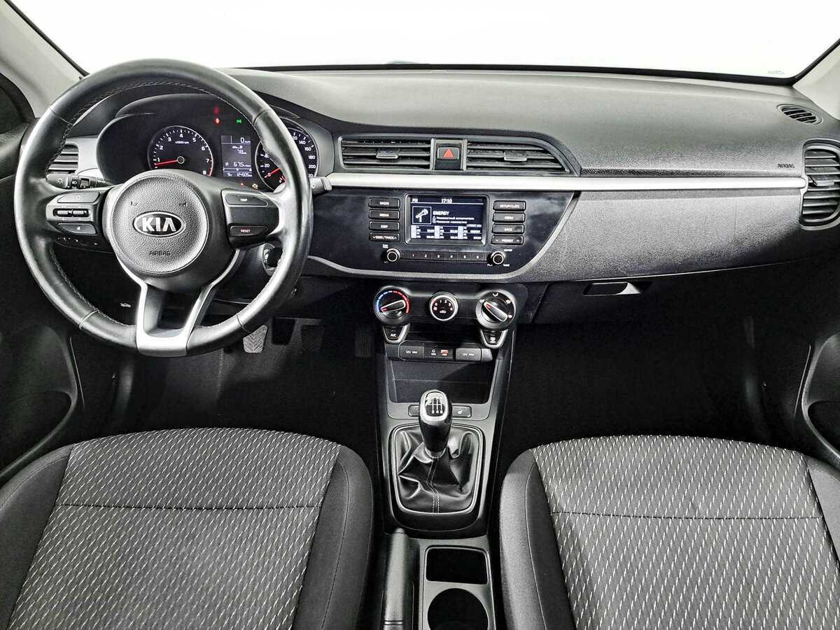 Kia Rio с пробегом — 2018 год. Фото: #13