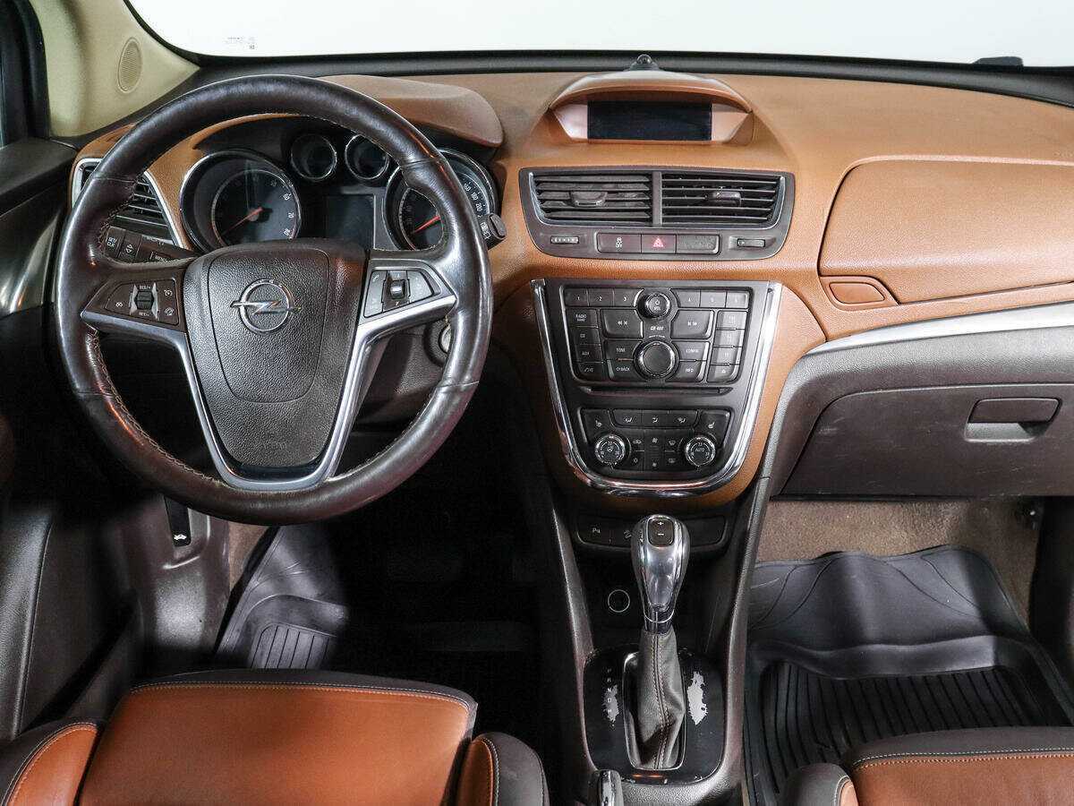 Opel Mokka с пробегом — 2013 год. Фото: #9