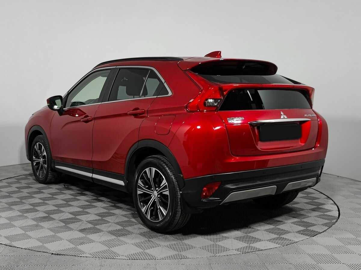 Mitsubishi Eclipse Cross с пробегом — 2018 год. Фото: #5