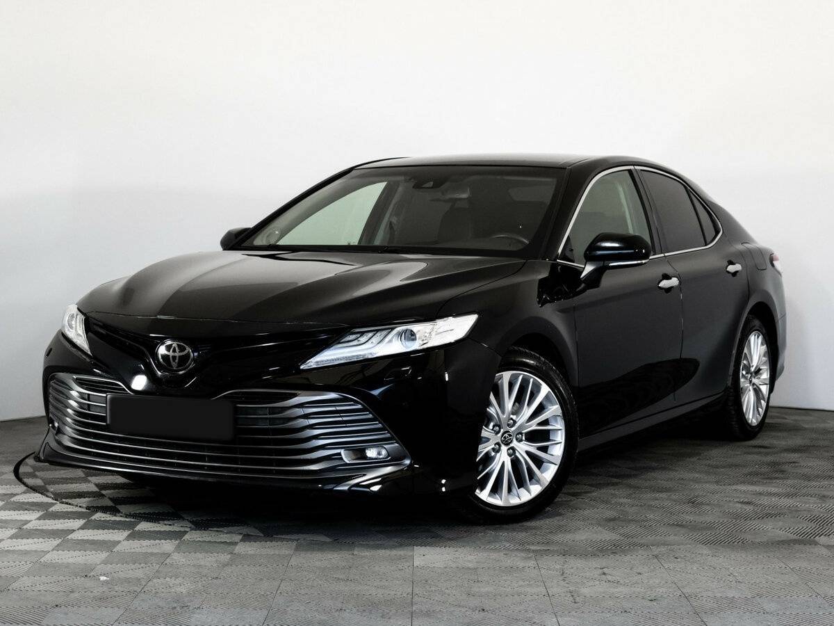 Toyota Camry с пробегом — 2019 год. Фото: #0