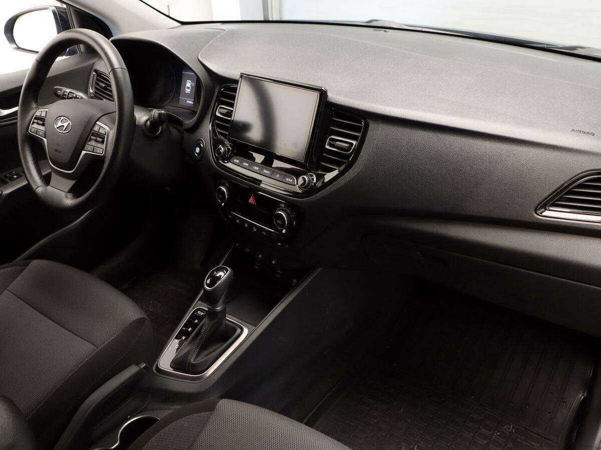 Hyundai Solaris с пробегом — 2020 год. Фото: #5