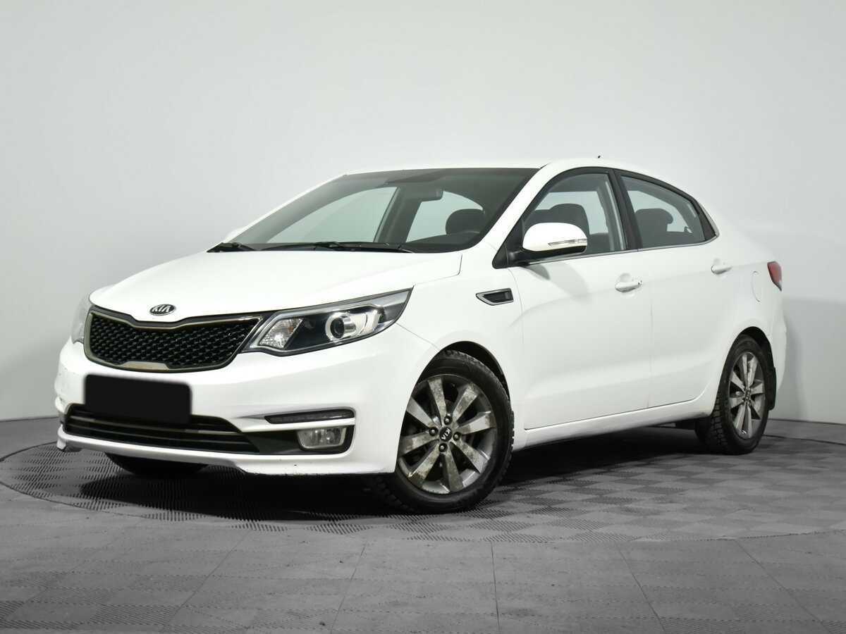 Kia Rio с пробегом — 2015 год. Фото: #0