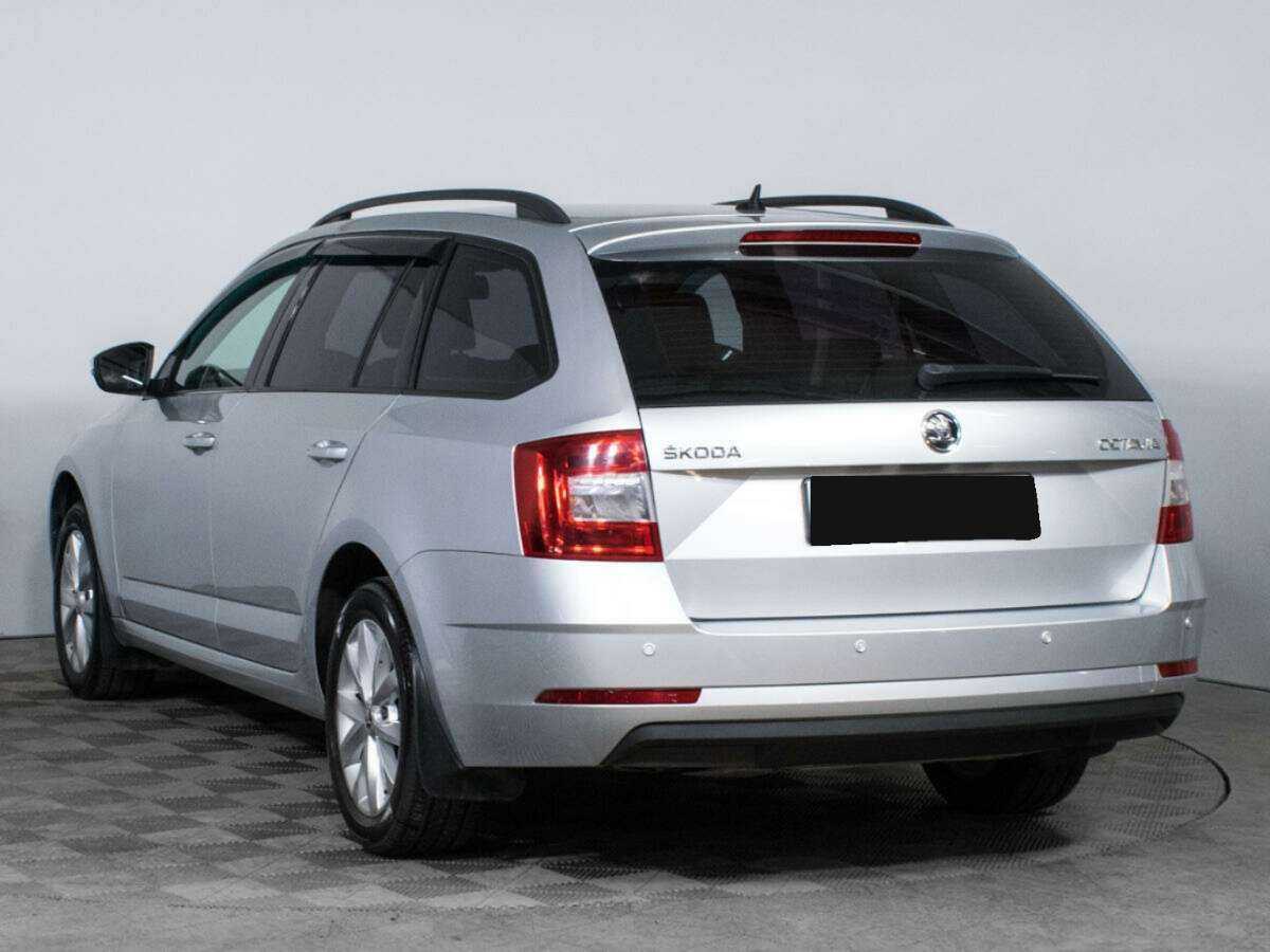 Skoda Octavia с пробегом — 2018 год. Фото: #6