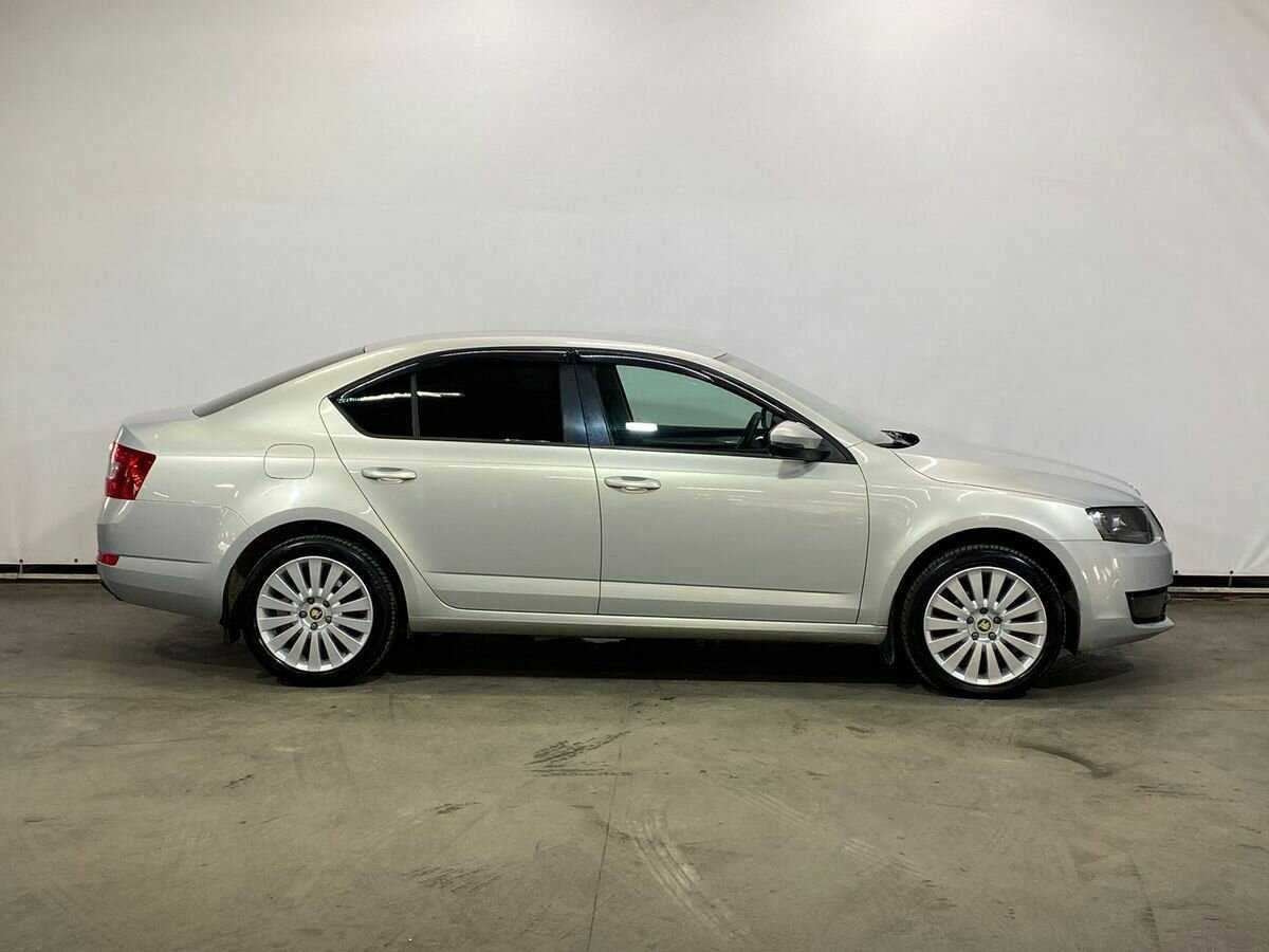 Skoda Octavia с пробегом — 2014 год. Фото: #3