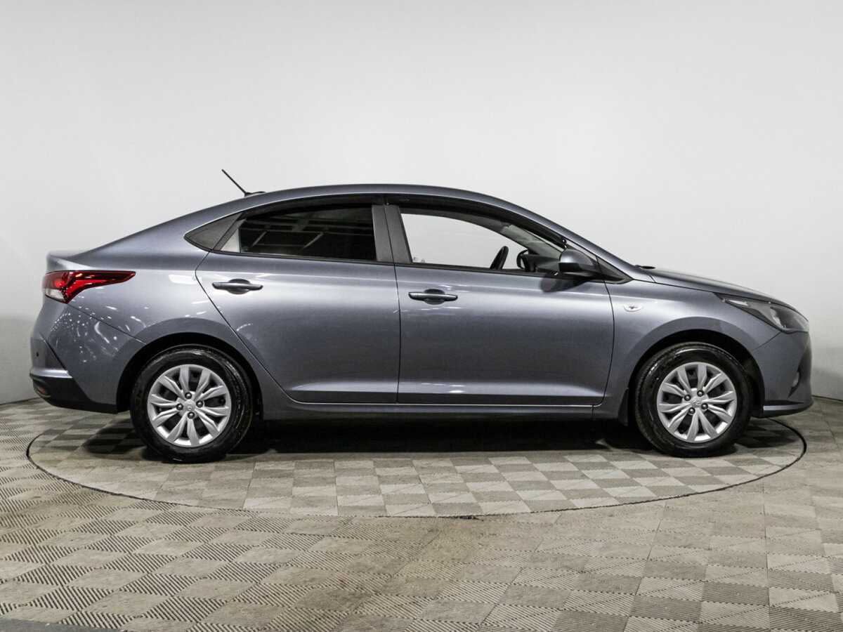 Hyundai Solaris с пробегом — 2020 год. Фото: #3