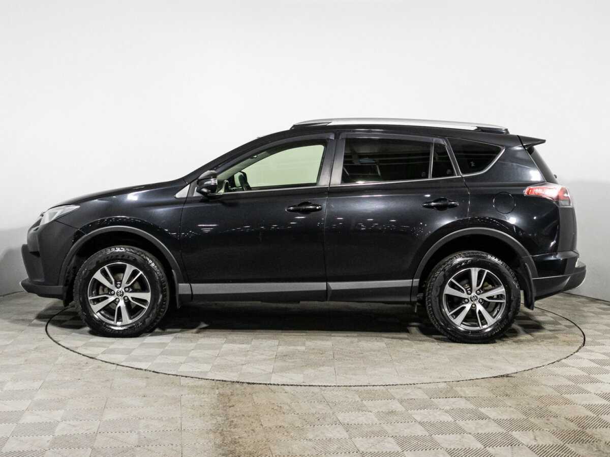Toyota RAV4 с пробегом — 2015 год. Фото: #7