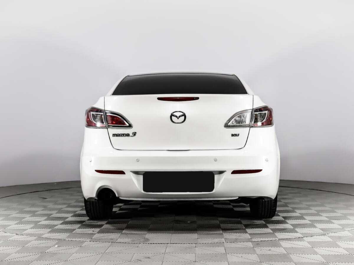 Mazda 3 с пробегом — 2013 год. Фото: #5