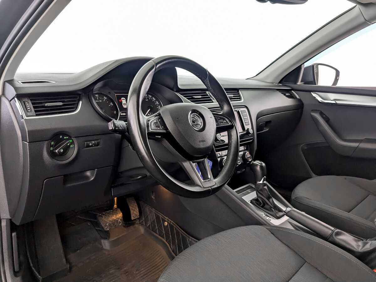 Skoda Octavia с пробегом — 2016 год. Фото: #13