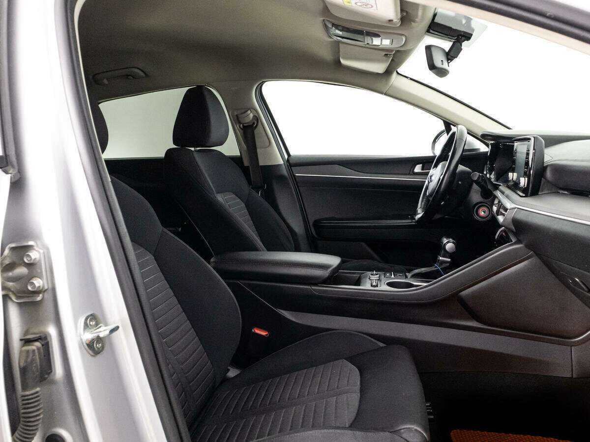 Kia K5 с пробегом — 2020 год. Фото: #9