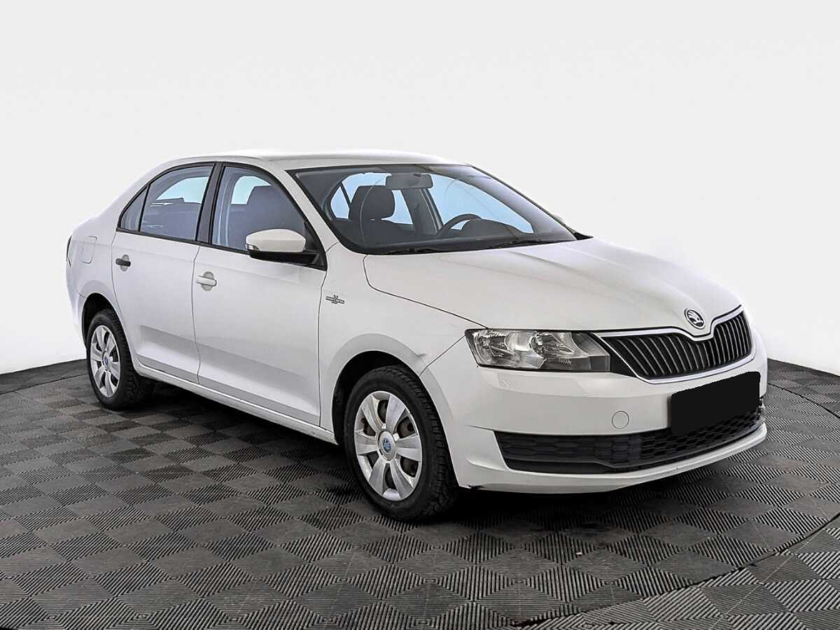 Skoda Rapid с пробегом — 2019 год. Фото: #2