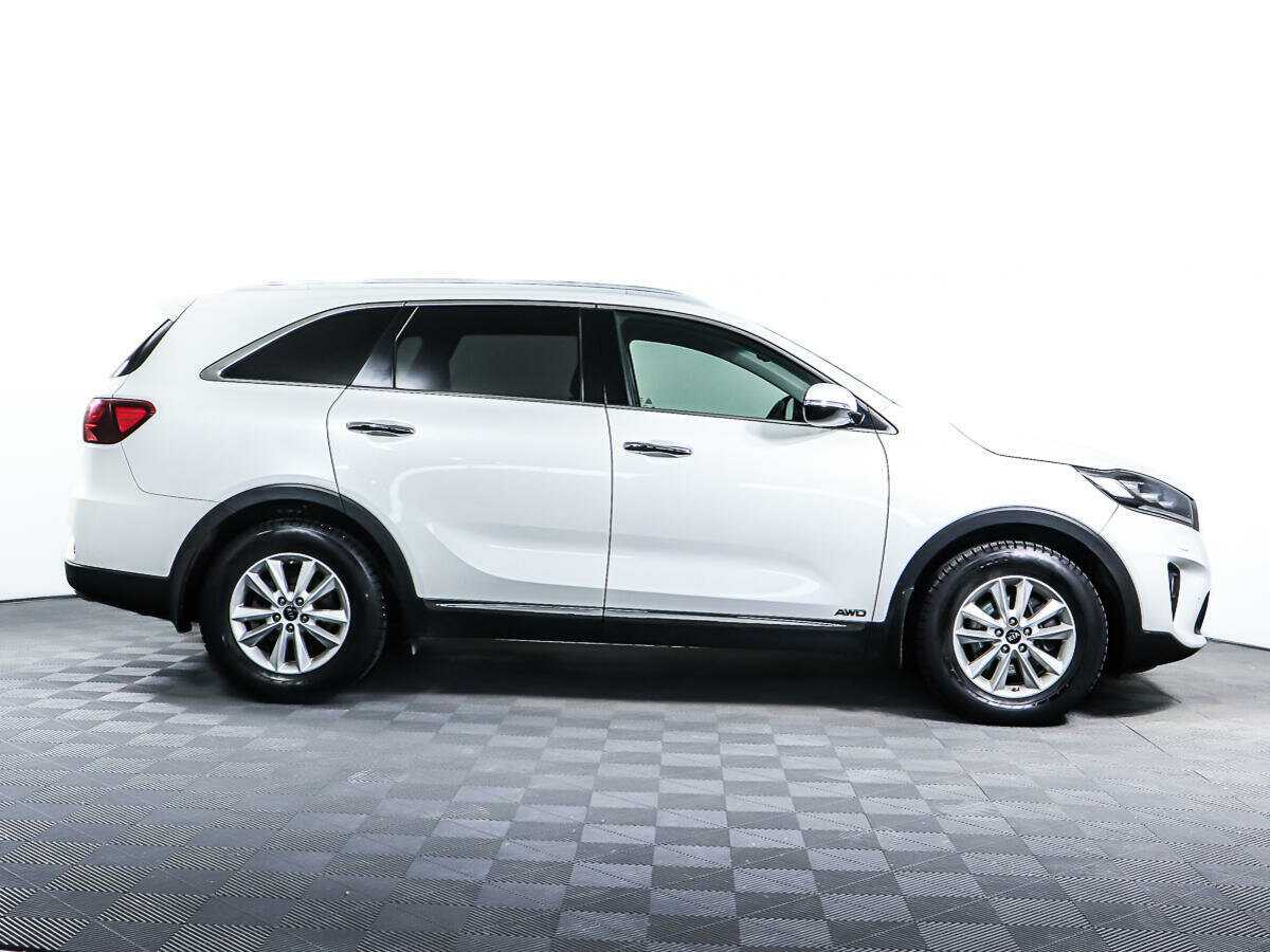 Kia Sorento с пробегом — 2018 год. Фото: #2