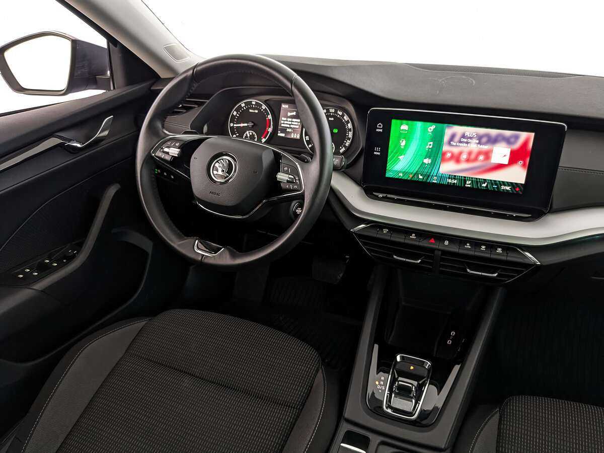 Skoda Octavia с пробегом — 2021 год. Фото: #19