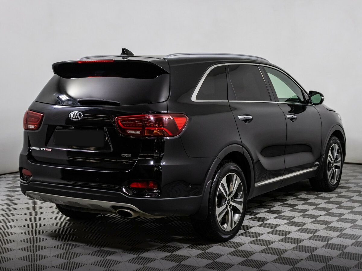Kia Sorento с пробегом — 2018 год. Фото: #3