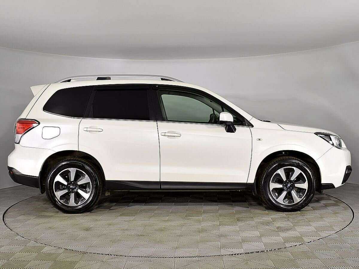 Subaru Forester с пробегом — 2018 год. Фото: #4