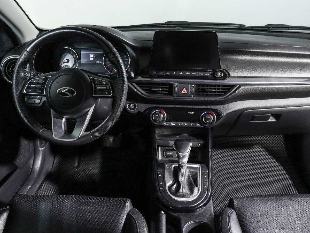 Kia Cerato с пробегом — 2019 год. Фото: #10