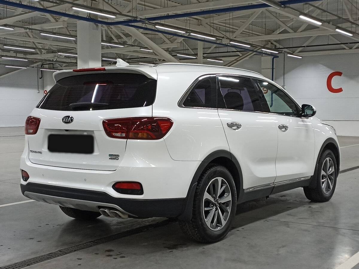 Kia Sorento с пробегом — 2018 год. Фото: #4