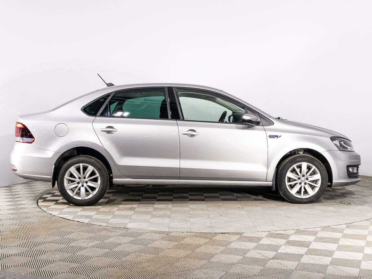 Volkswagen Polo с пробегом — 2019 год. Фото: #3
