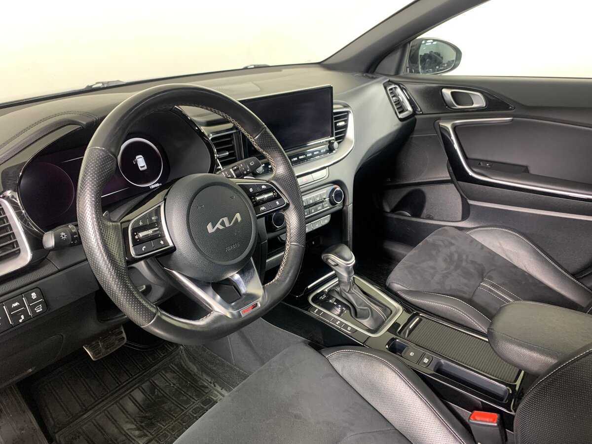 Kia Ceed с пробегом — 2021 год. Фото: #11