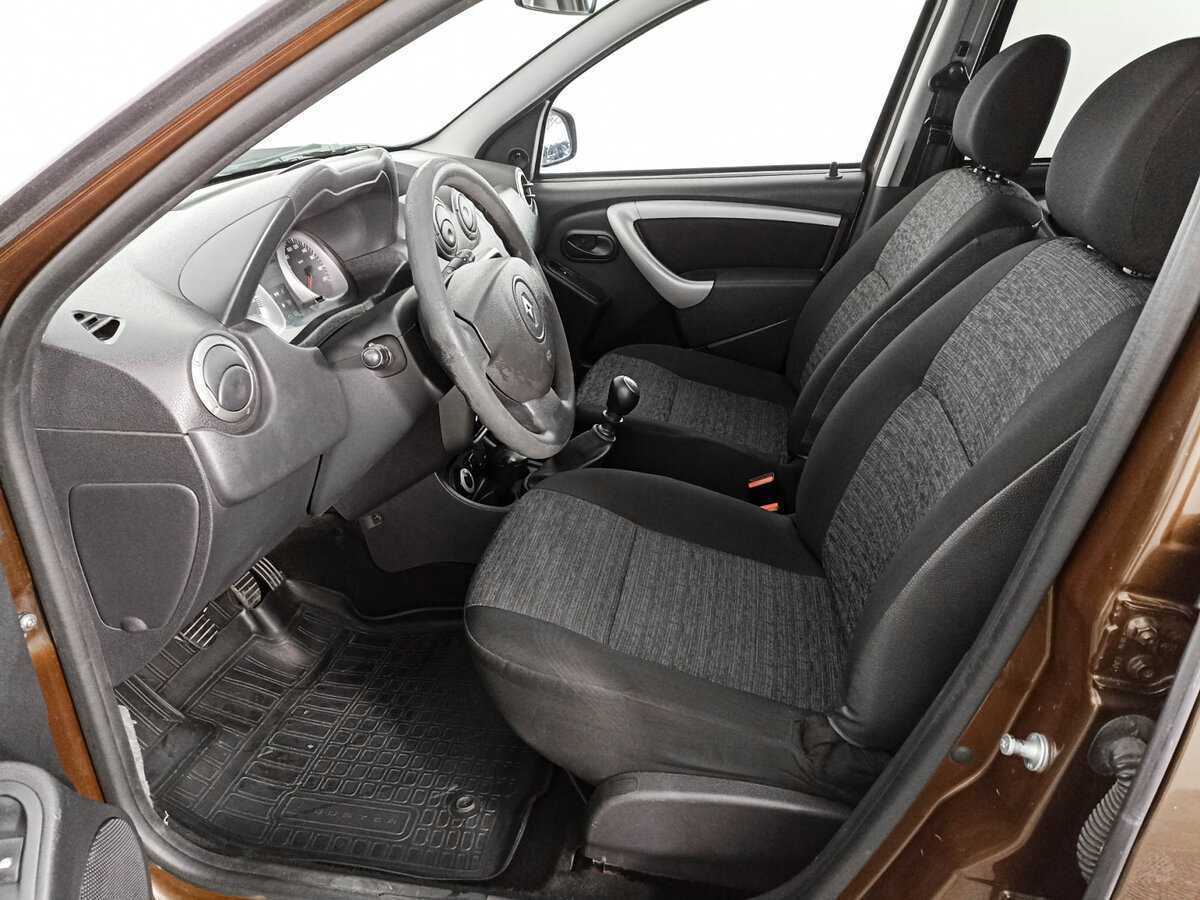 Renault Duster с пробегом — 2014 год. Фото: #13