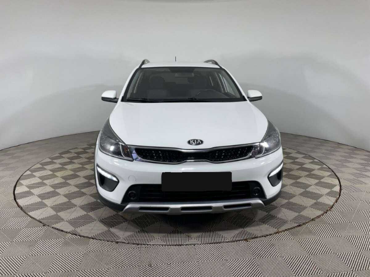 Kia Rio с пробегом — 2020 год. Фото: #1