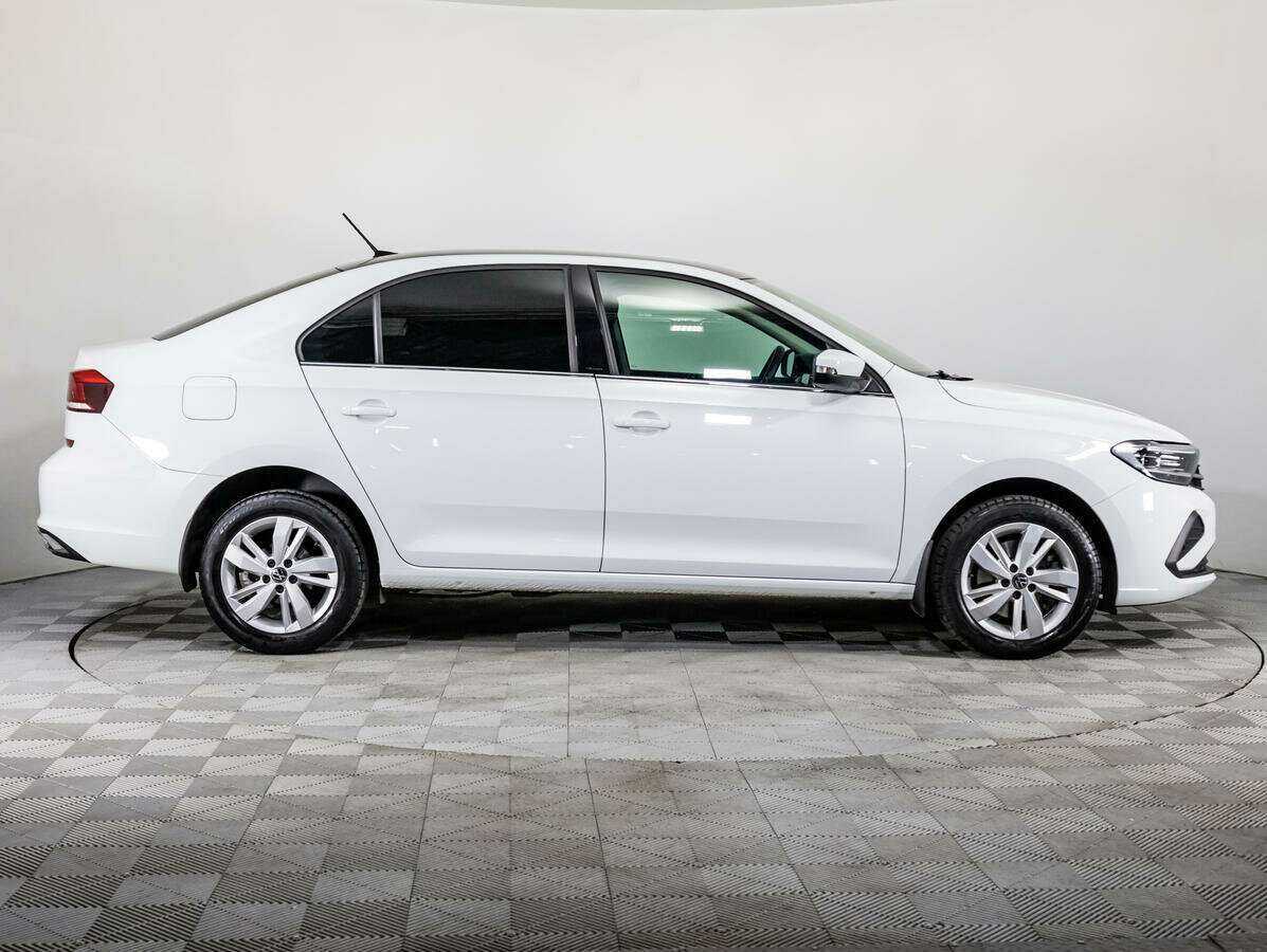 Volkswagen Polo с пробегом — 2020 год. Фото: #3