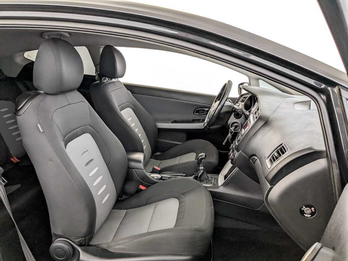 Kia Ceed с пробегом — 2014 год. Фото: #22