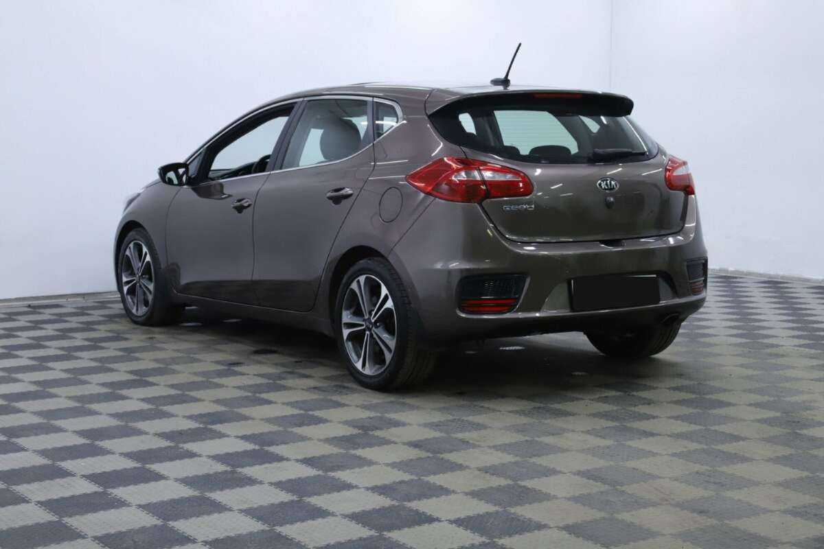 Kia Ceed с пробегом — 2015 год. Фото: #1