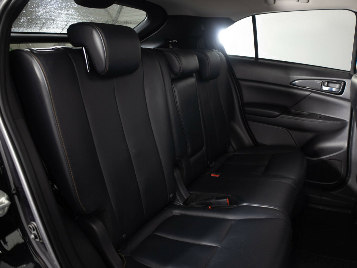 Mitsubishi Eclipse Cross с пробегом — 2019 год. Фото: #10